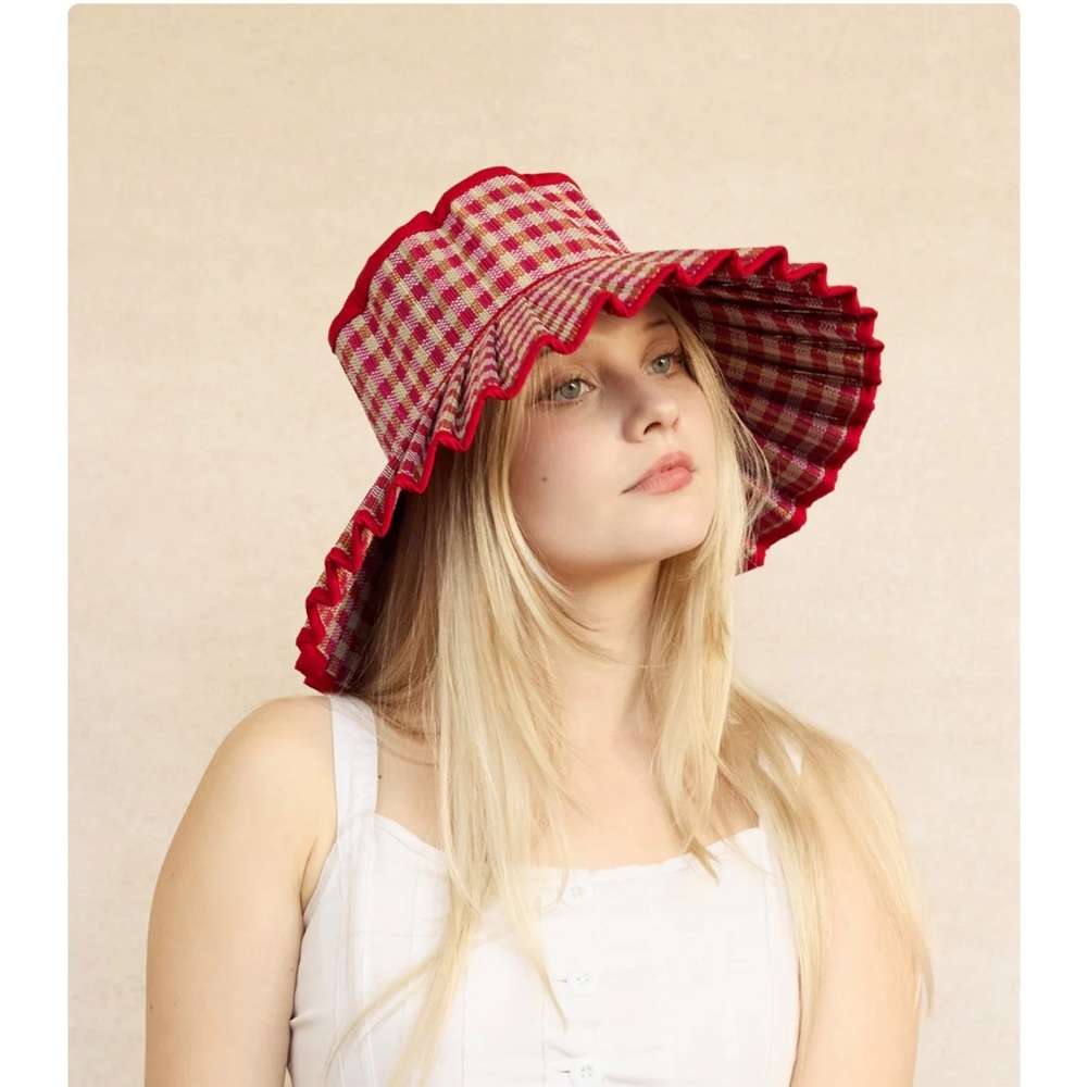 Lorna Murray St Barth Capri Bucket Hat- Size Small